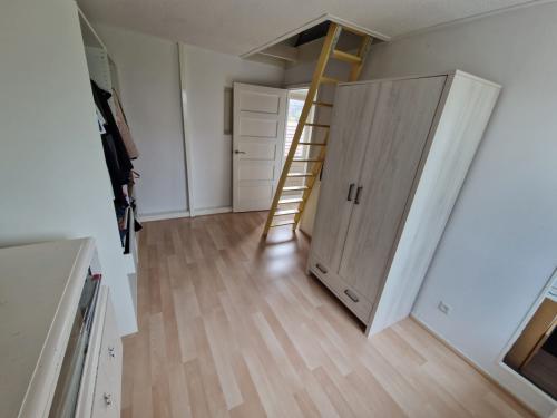 De trap naar zolder